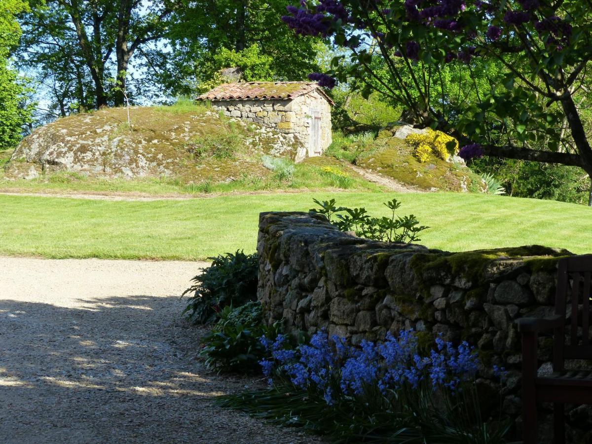 Gite Chez Tiane Saint-Flour-L'Etang Buitenkant foto